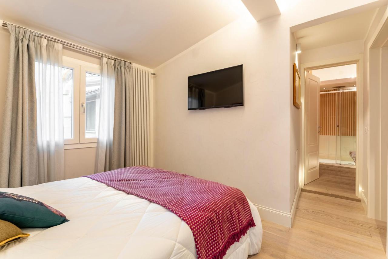 Art Apartment Luxury Sofia Suite Florence Extérieur photo