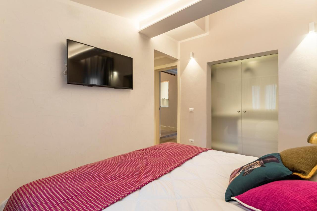 Art Apartment Luxury Sofia Suite Florence Extérieur photo